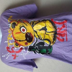 Switch Remarkable XL 100% cotton fuzzy purple Street Art shirt